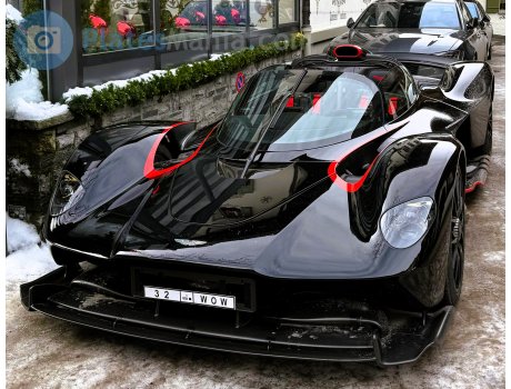 ‎٣٢‎ ‎و أ و‎ / 32 UAU, Aston Martin Valkyrie