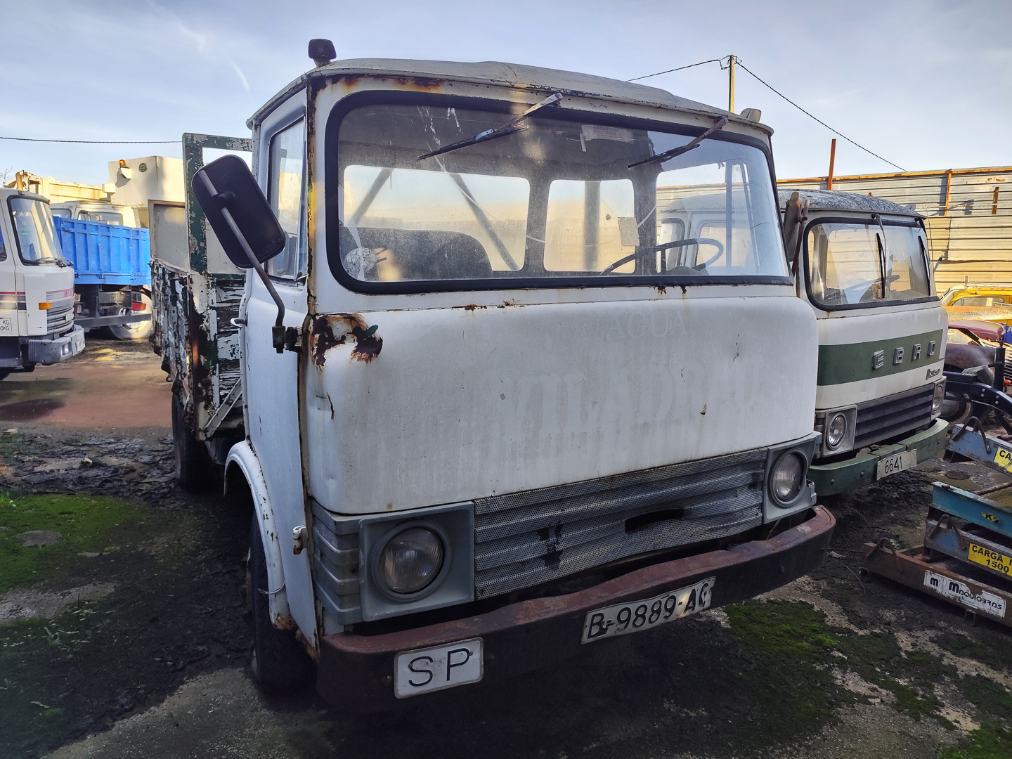 B 9889 AC, Ebro D-Series 