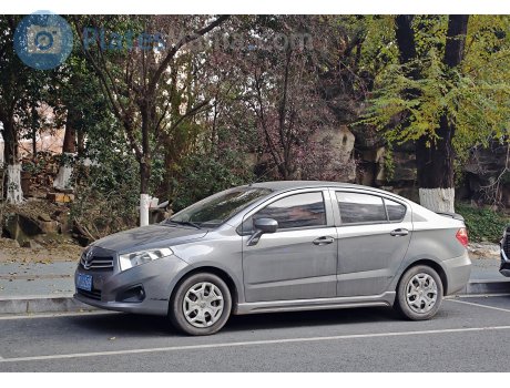 川M·L6269, Brilliance (Huachen Zhonghua) H230