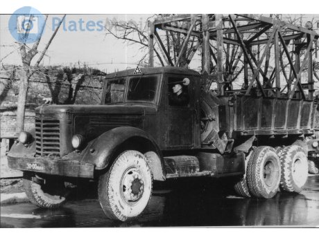 3000 ЮАО, YaAZ 210