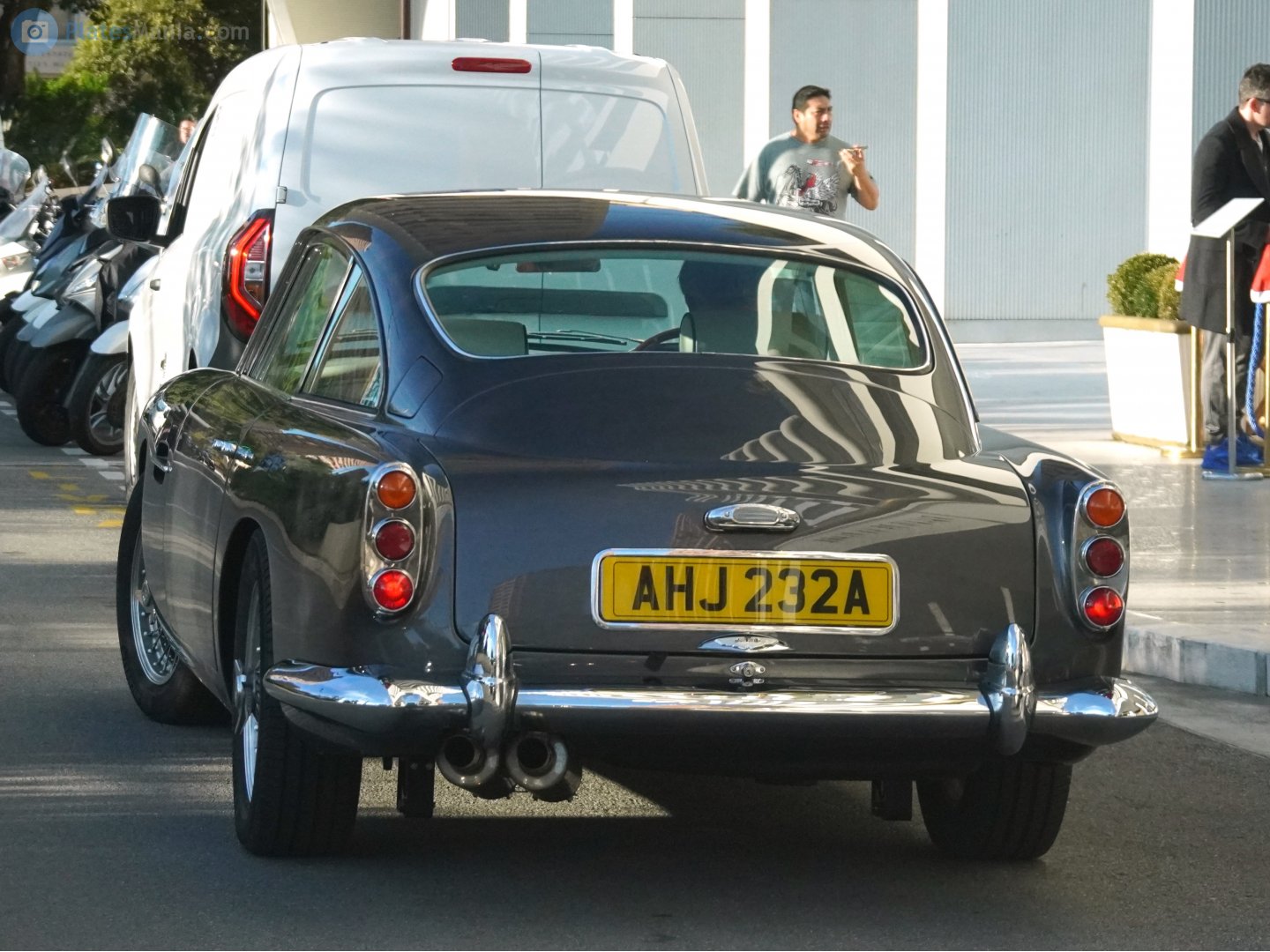 AHJ232A, Aston Martin DB4 
