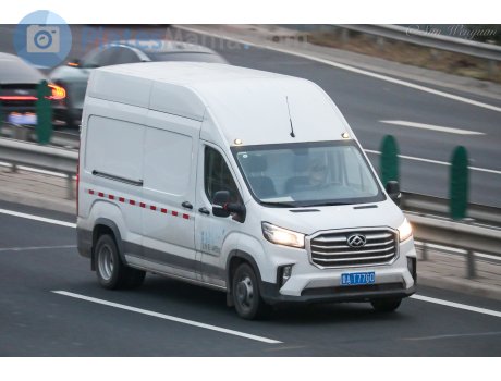 鲁A·T77G0, Maxus V90
