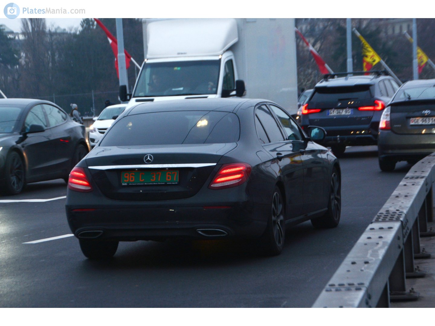 96 C 37 67, Mercedes-Benz E-Klasse 5th gen Sedan (V213/W213), 2016­–2020