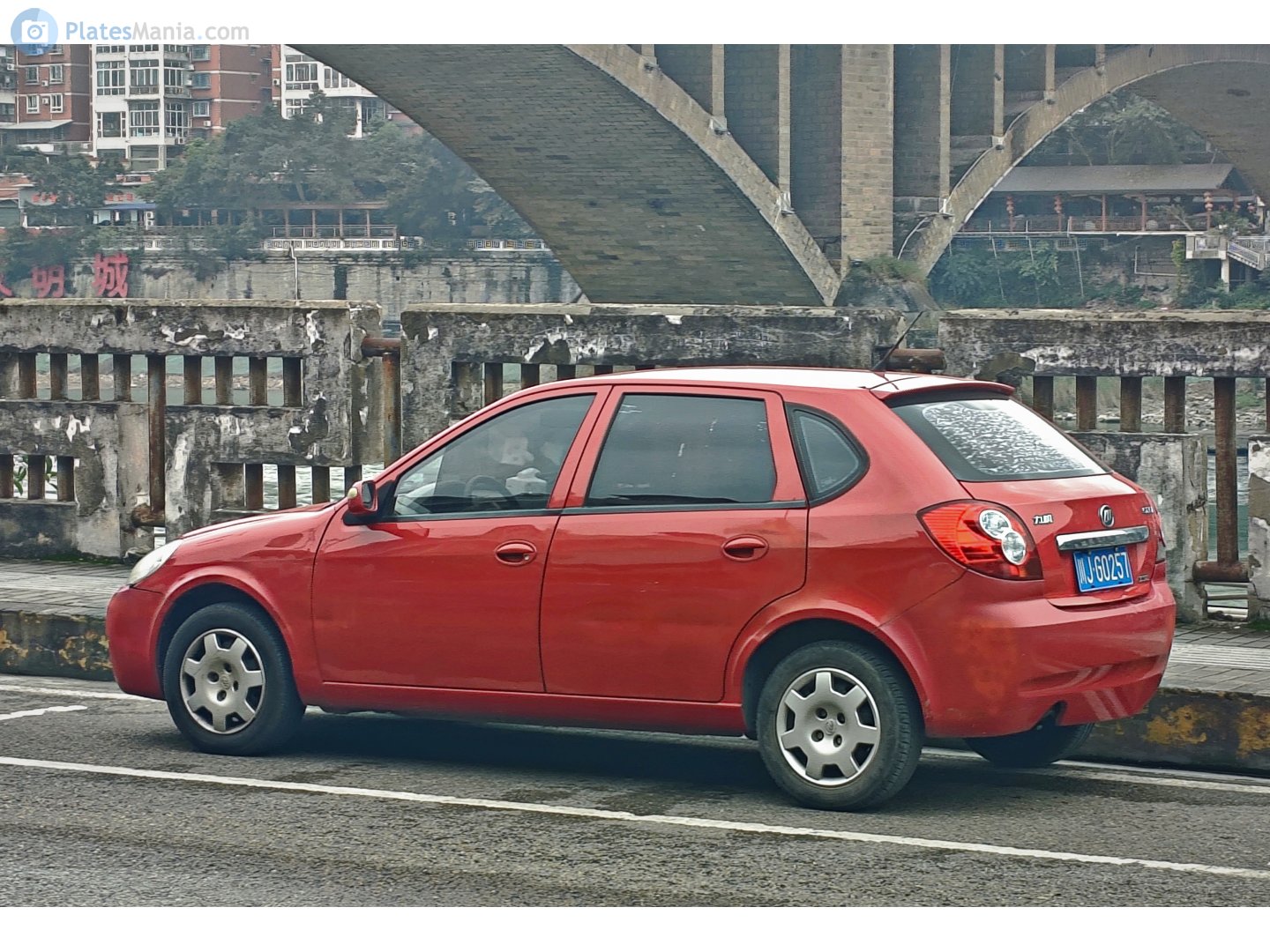 川J·G0257, Lifan 520 