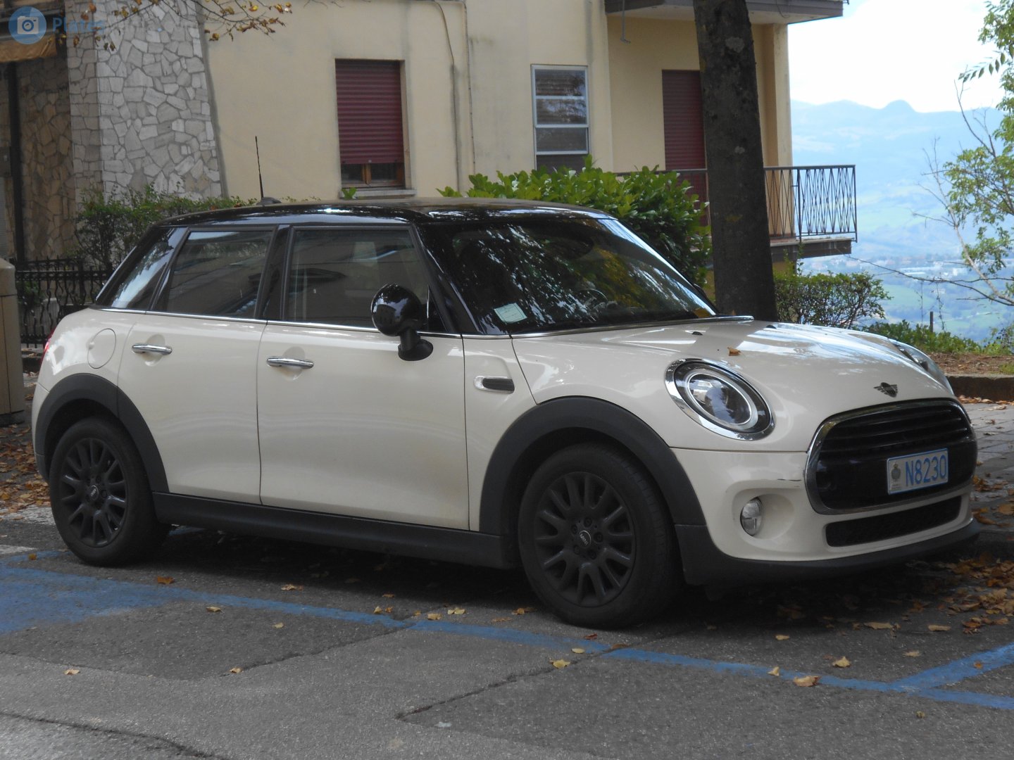N8230, MINI Hatch 3rd gen 5-door Hatch (F55), 2013–2024