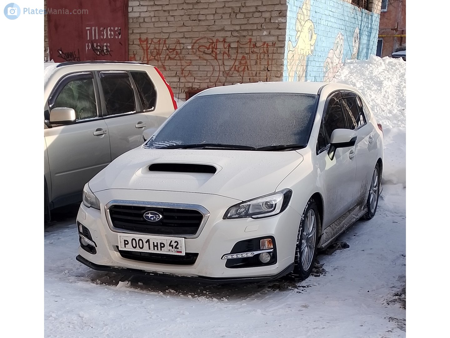 р 001 нр 42, Subaru Levorg 1st gen (VM), 2014–2020