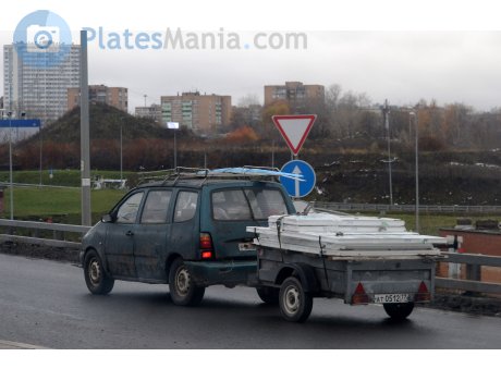 ат 0512 77, MMZ 8176