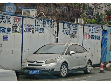 川K·G419V, Citroёn C-Triomphe