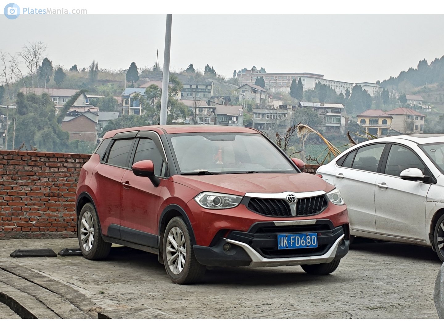 川K·FD680, Brilliance (Huachen Zhonghua) V3 