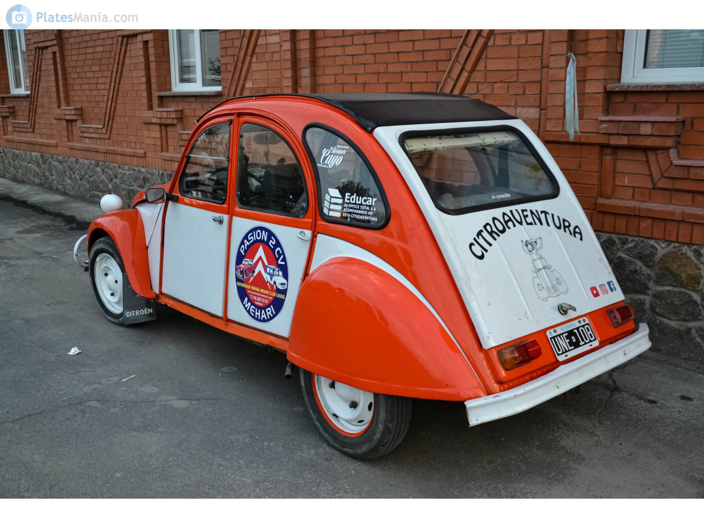 UNE 108, Citroёn 2CV 1st gen Sedan, 1949–1990