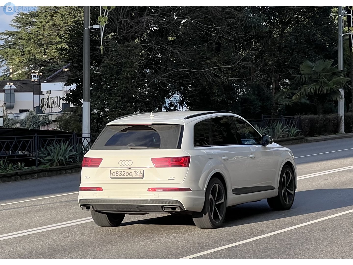 о 832 оо 123, Audi Q7 2nd gen (4MB), 2015–2019