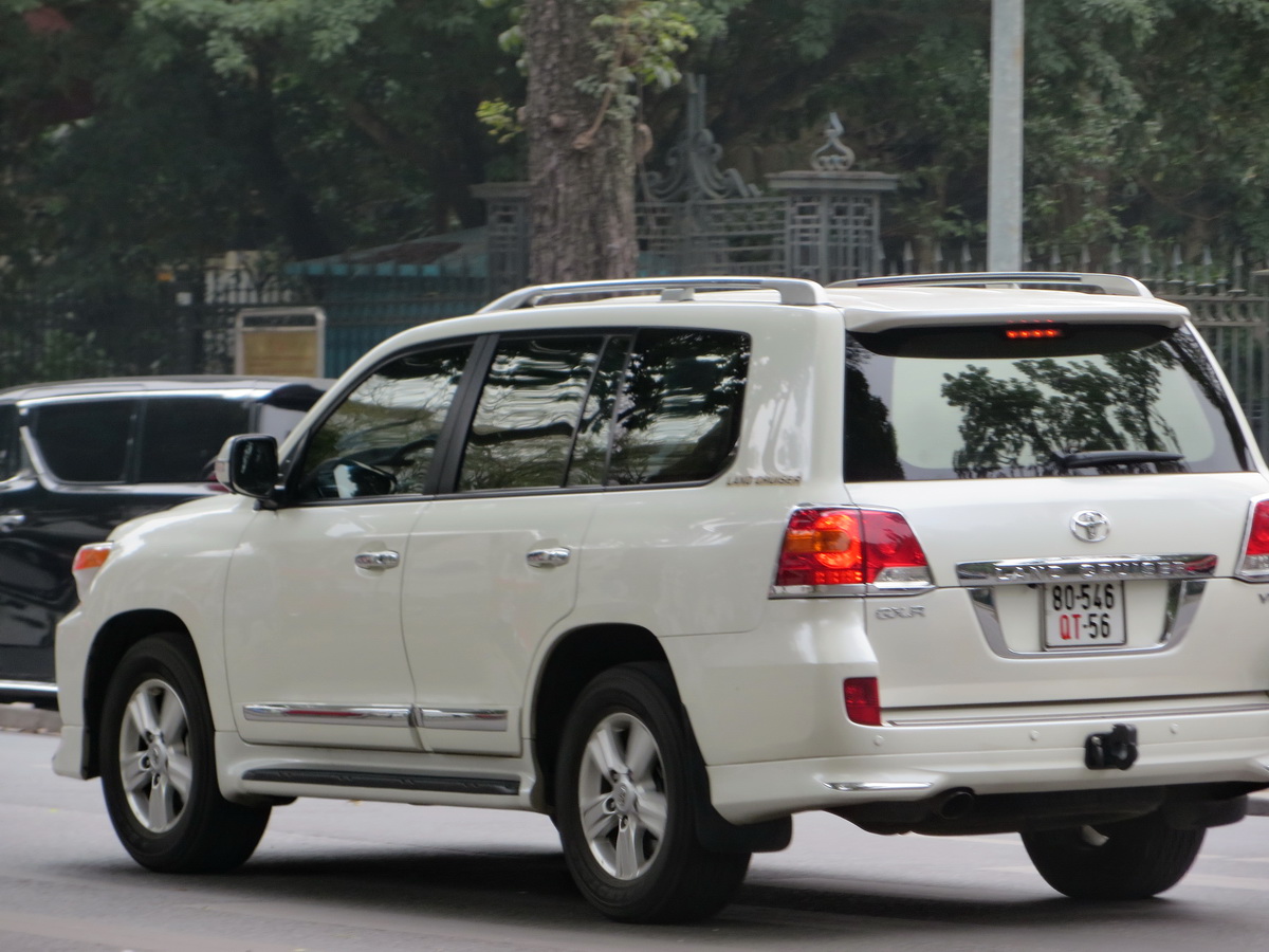 80-546-QT-56, Toyota Land Cruiser 200 (J200), 1st facelift, 2011–2015