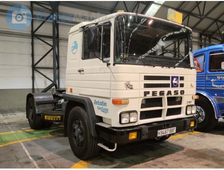 H 9467 BBF, Pegaso 2180