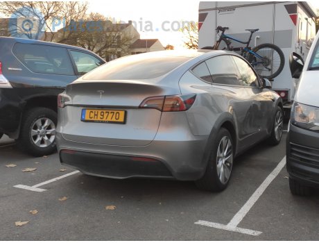 CH 9770, Tesla Model Y