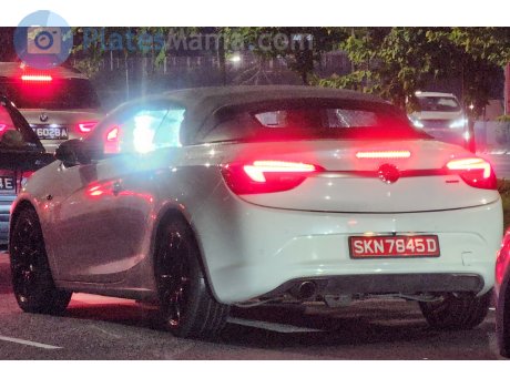 SKN 7845 D, Opel Cascada