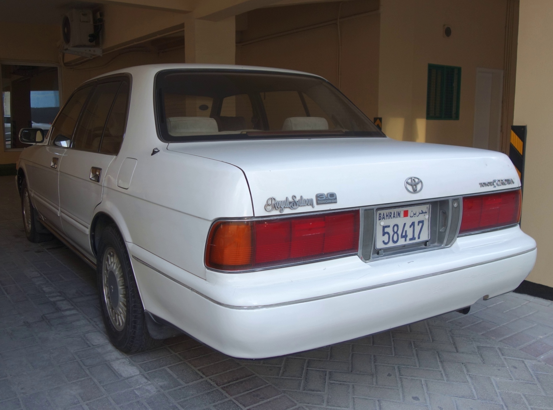 58417, Toyota Crown 8th gen Sedan (S130), facelift, 1991–1995
