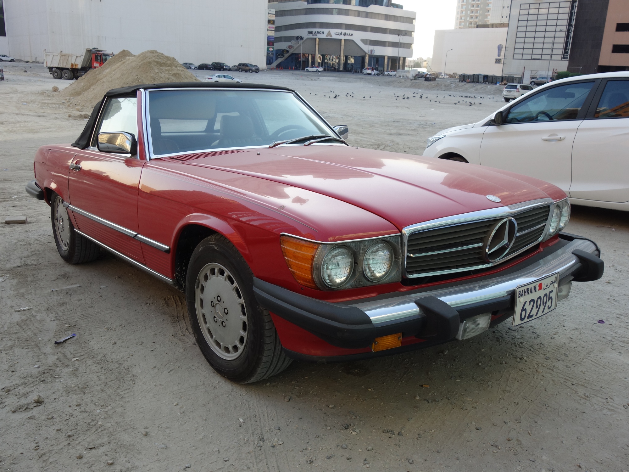 62995, Mercedes-Benz SL-Klasse 3rd gen (R107), 1971–1989