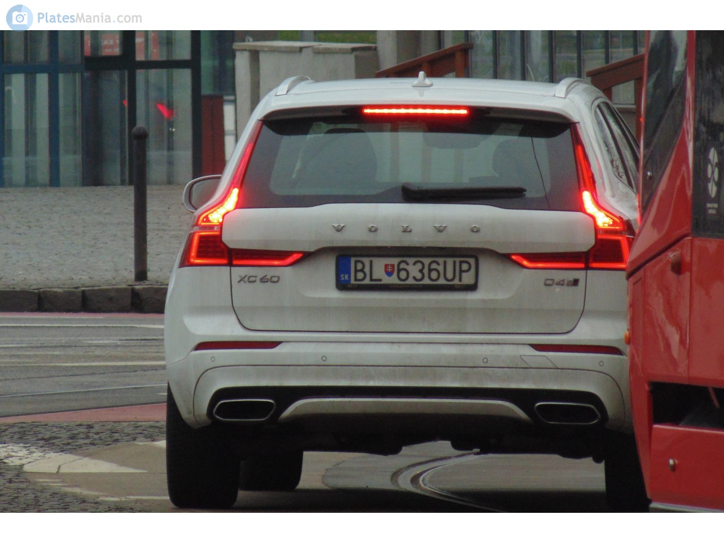 BL-636UP, Volvo XC60 2nd gen (246), 2017–2025