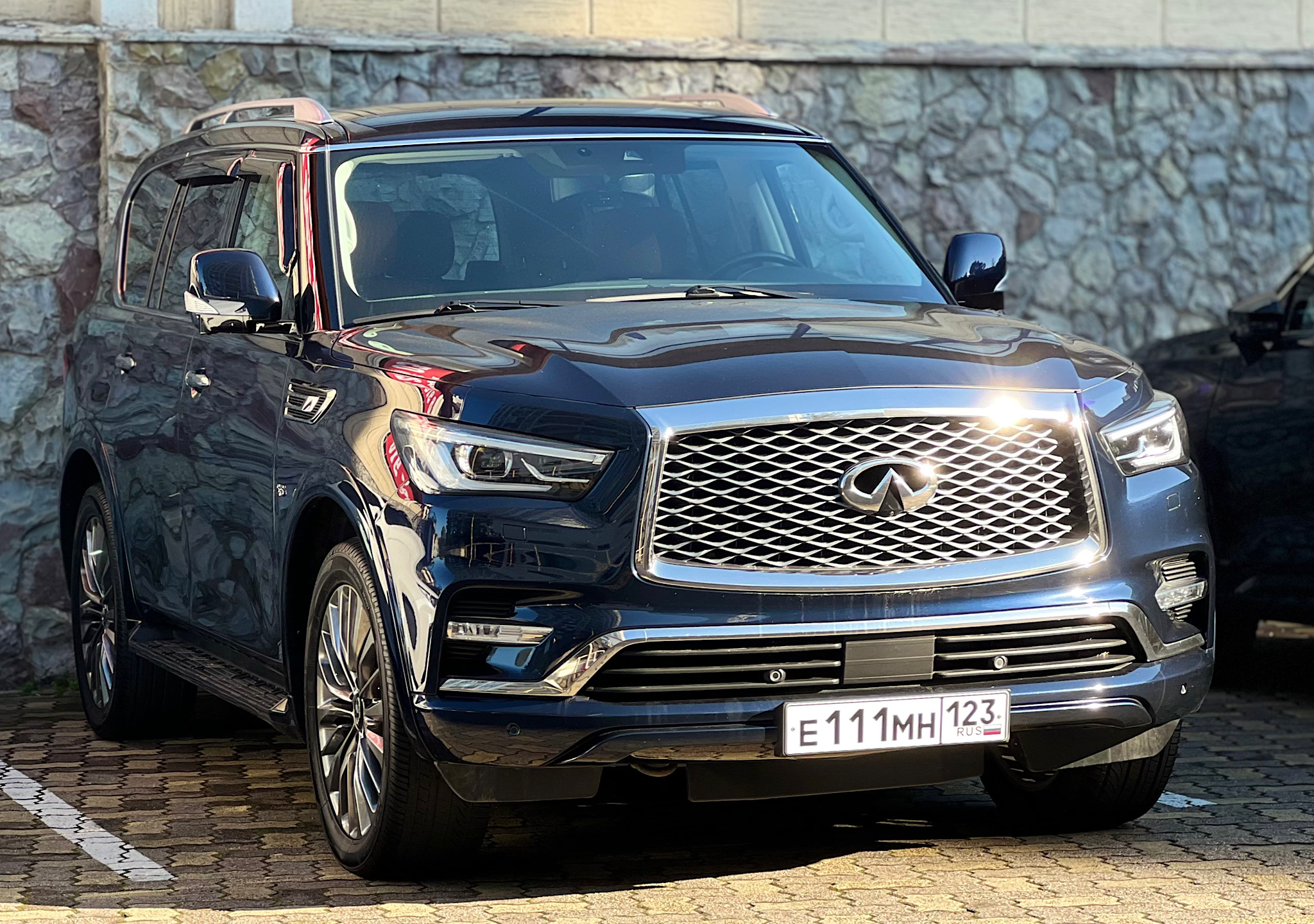 е 111 мн 123, Infiniti QX80/QX56 2nd gen QX80 (Z62), facelift, 2017–2024