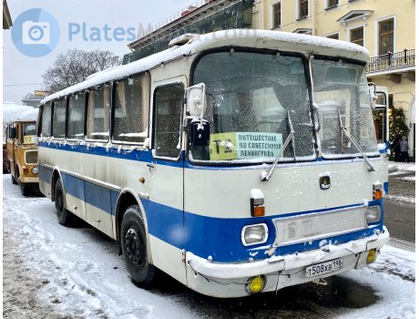 т508хв198, LAZ 697