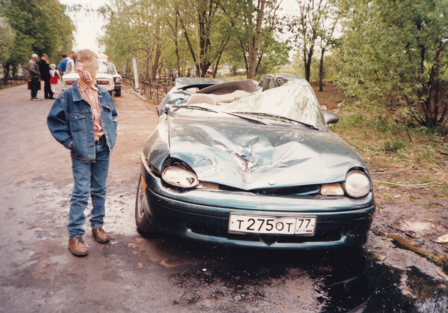 т 275 от 77, Plymouth Neon 1st gen Sedan (PL), 1993–1999