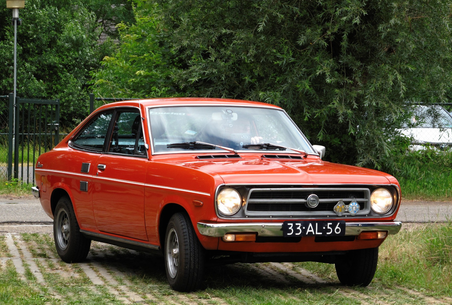 33-AL-56, Datsun 1200 1st gen 2-door Coupé (B110), 1971–1973