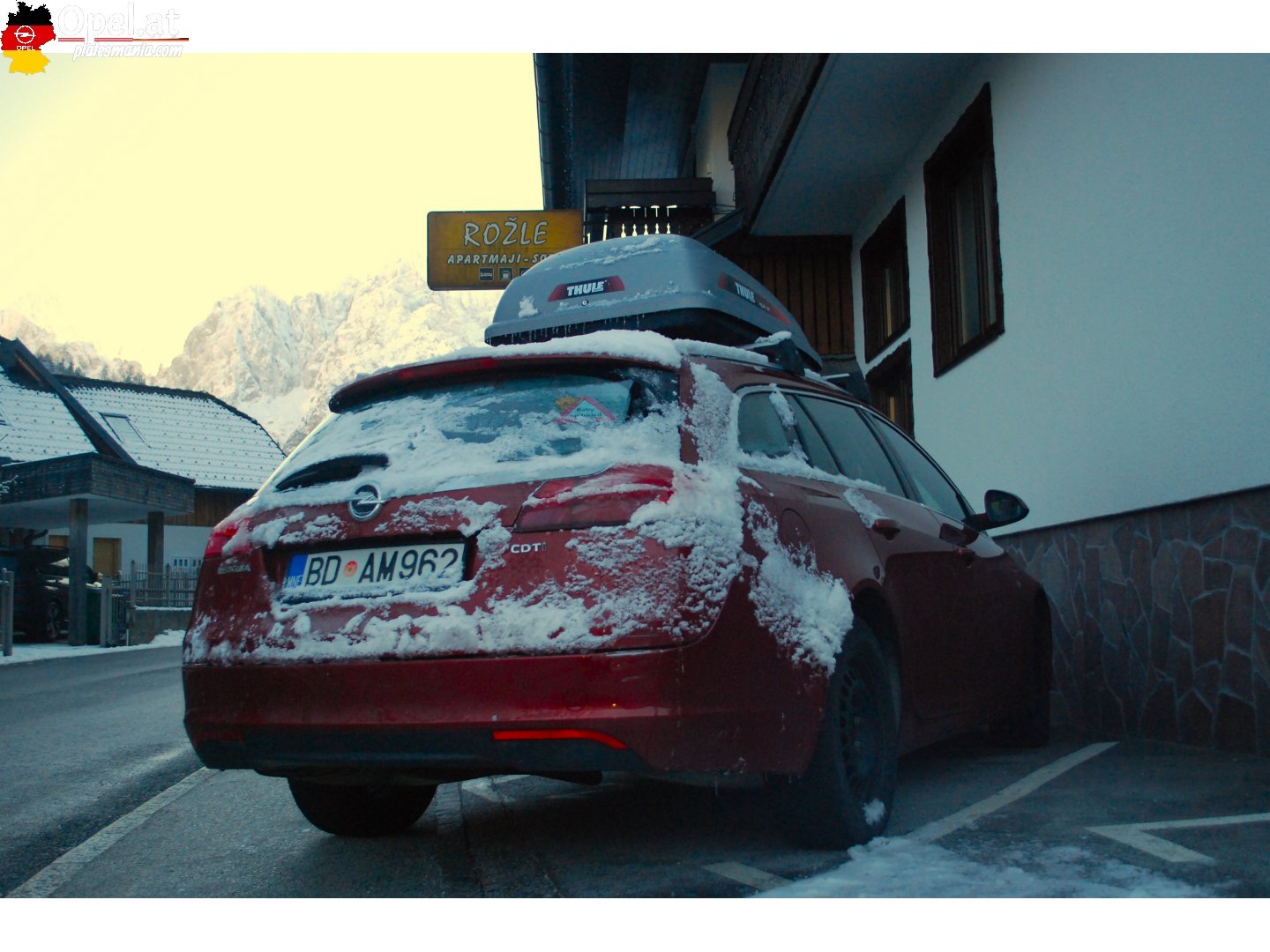 BD AM962, Opel Insignia 1st gen Sports Tourer (A; G09), 2008–2013