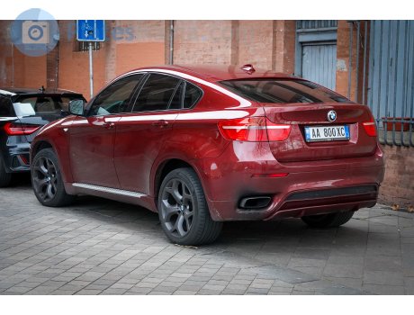 AA 800 XC, BMW X6