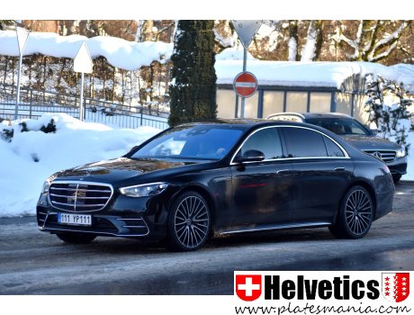 111 YP111, Mercedes-Benz S-Klasse