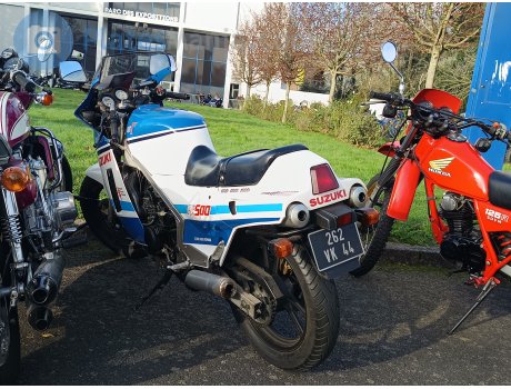 262 VK 44, Suzuki RG/RGV