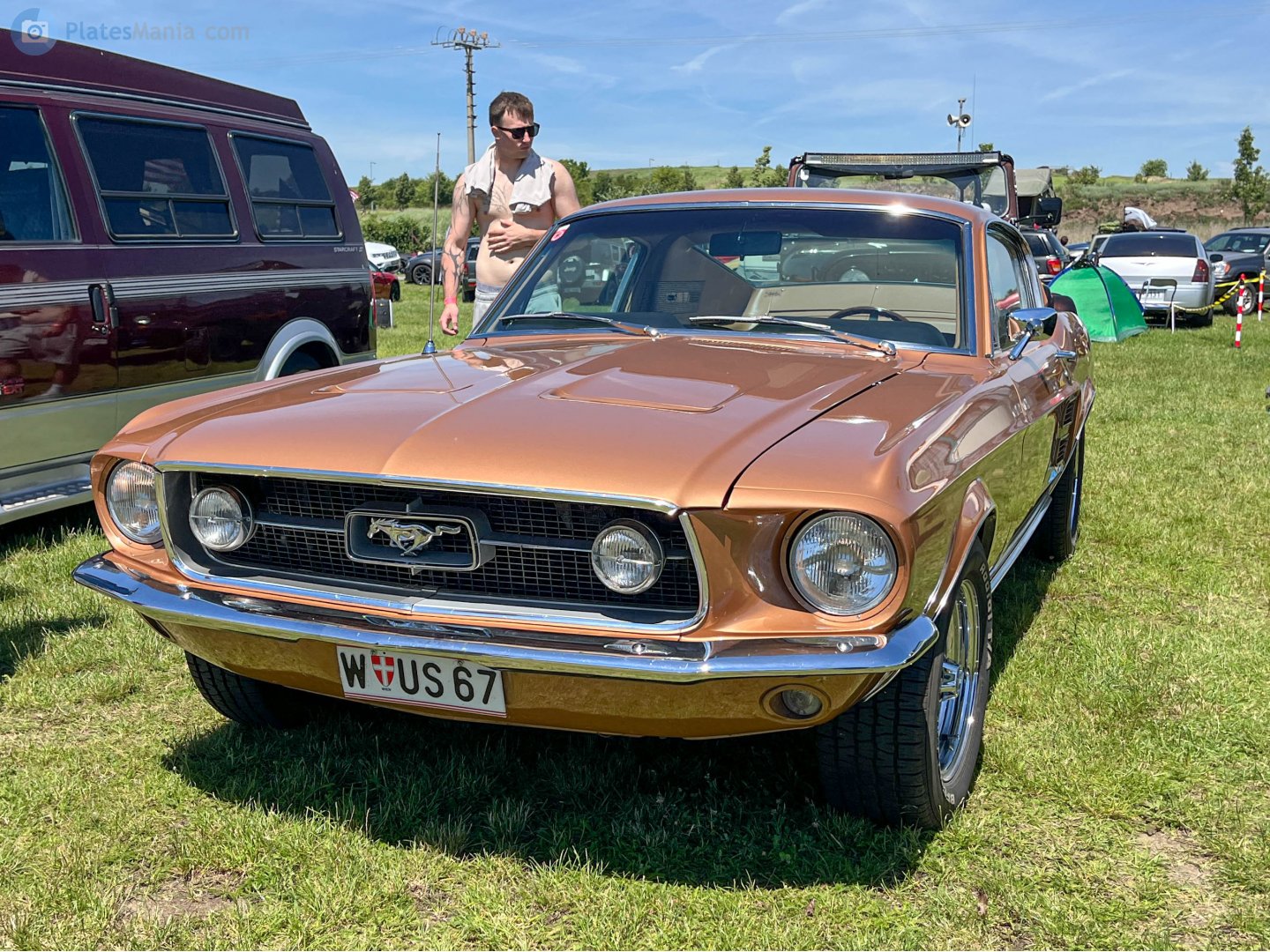 W US 67, Ford Mustang 1st gen 2-door Hardtop Coupé (65), 1964–1970