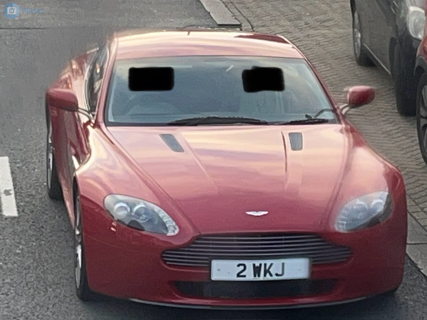 2WKJ, Aston Martin Vantage 1st gen, 2005–2018