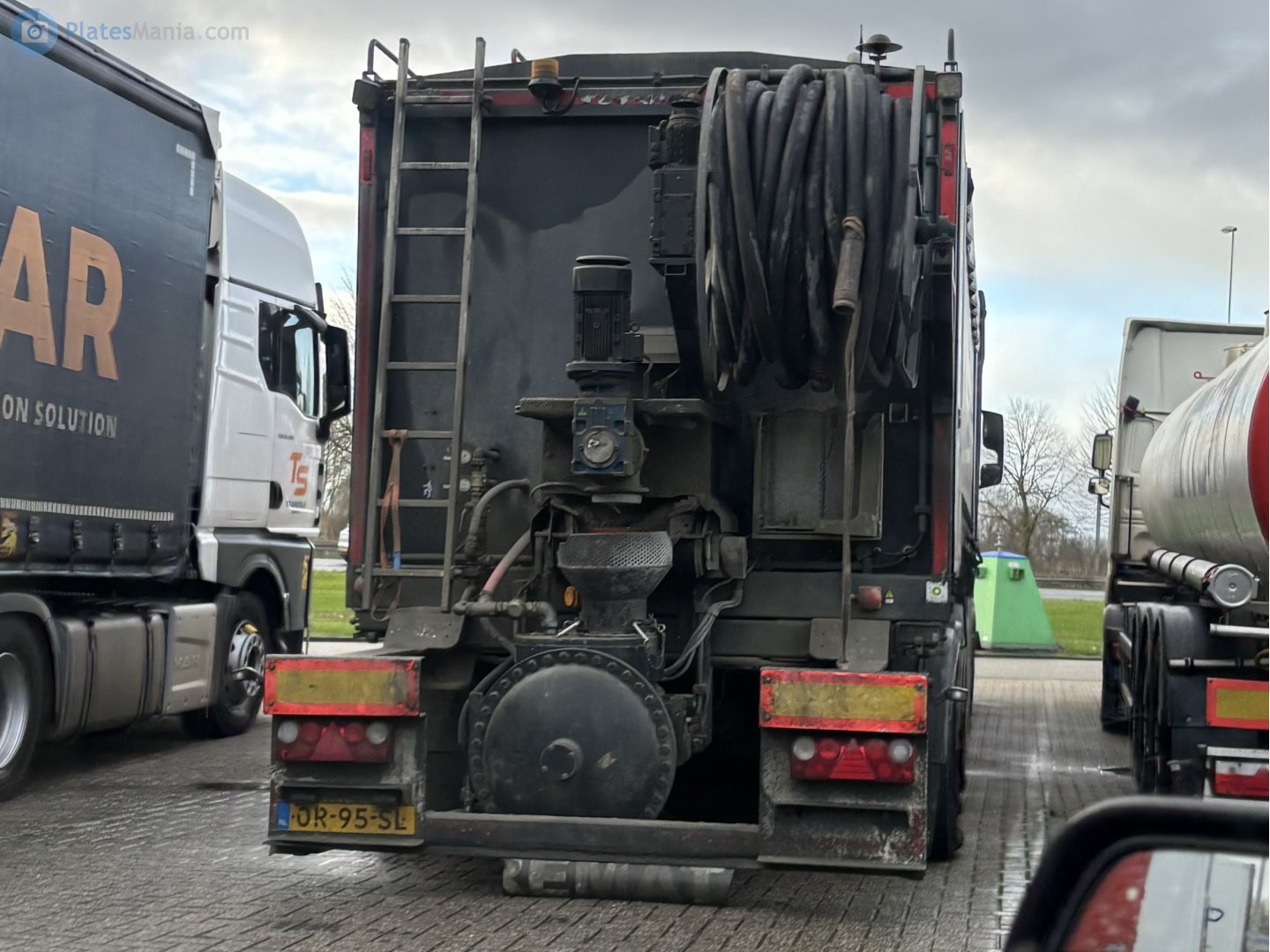 OR-95-SL, Semi-trailers 