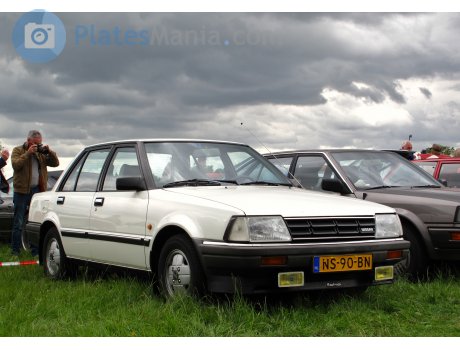 NS-90-BN, Nissan Stanza