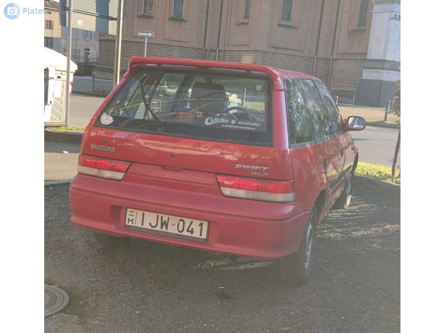 IJW-041, Suzuki Swift 2nd gen 5-door Hatch (SF), facelift, 1996–2004