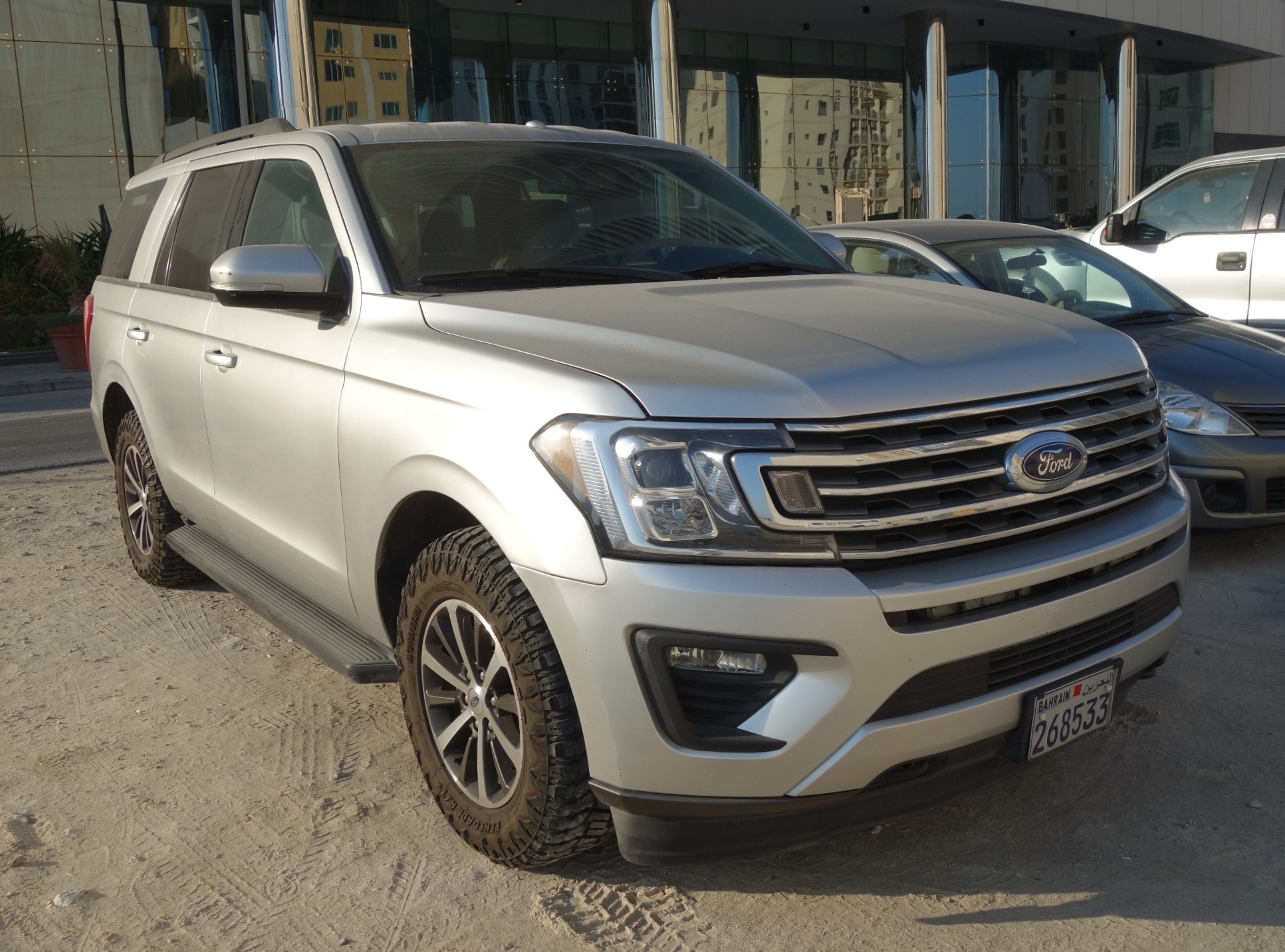 268533, Ford Expedition 4th gen (U553), 2017–2022