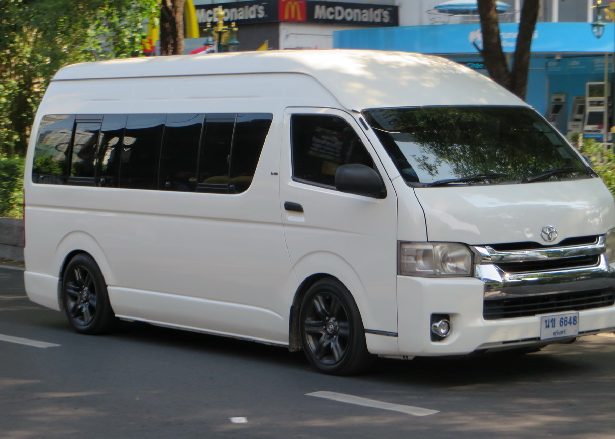 นข 6648, Toyota Commuter 1st gen (H200; TH-market), 2004–2019