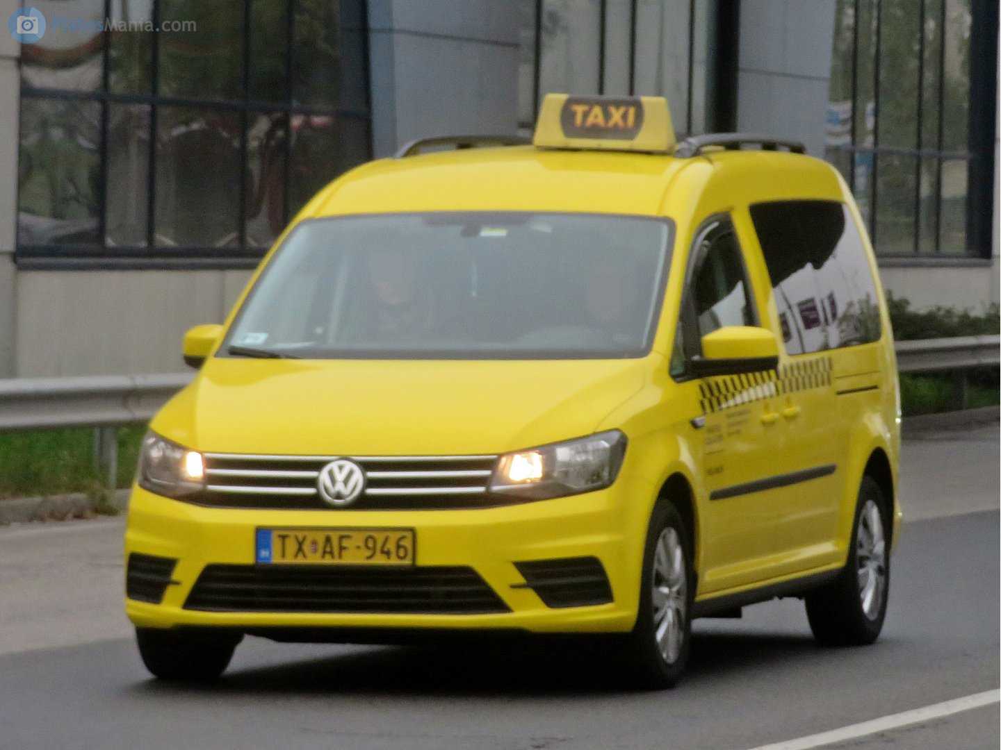 TX AF-946, Volkswagen Caddy 3rd gen (2K), 2nd facelift, 2015–2020