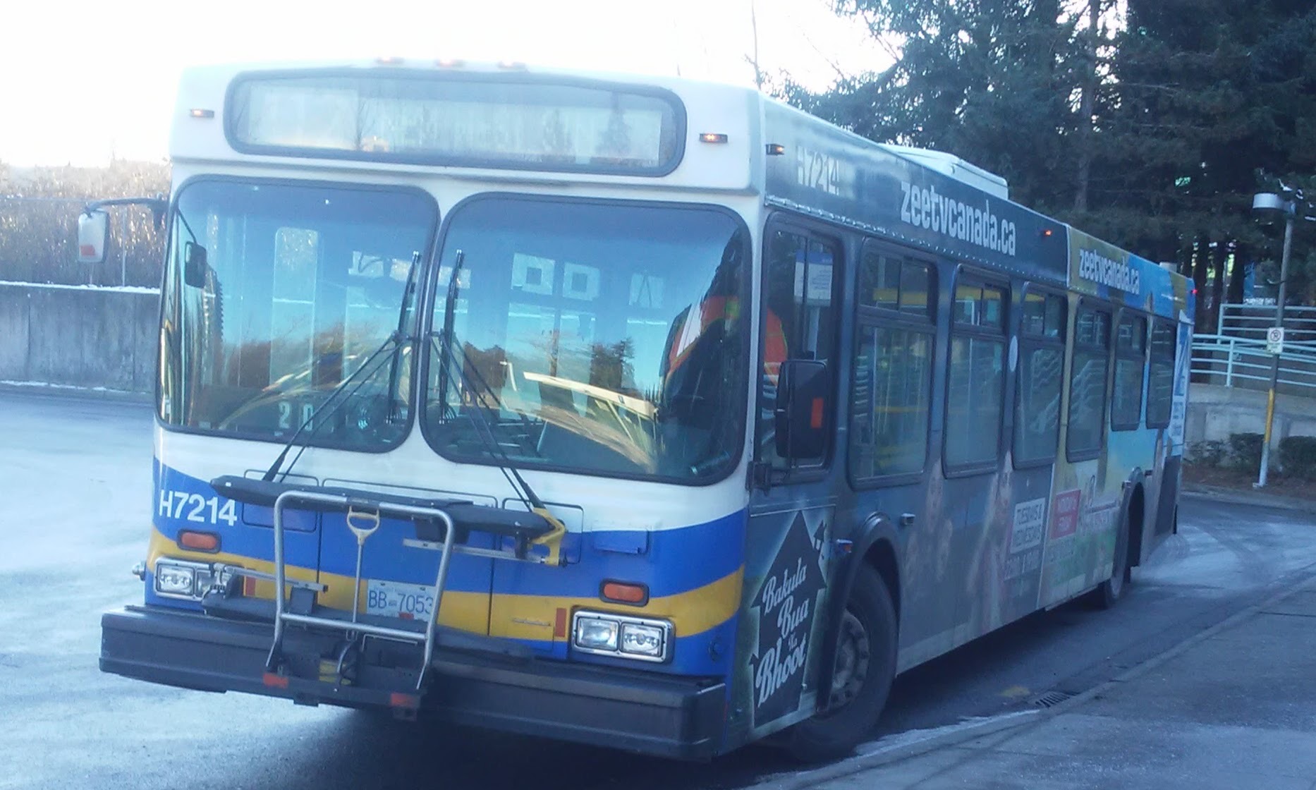 BB-7053, New Flyer D40LF 