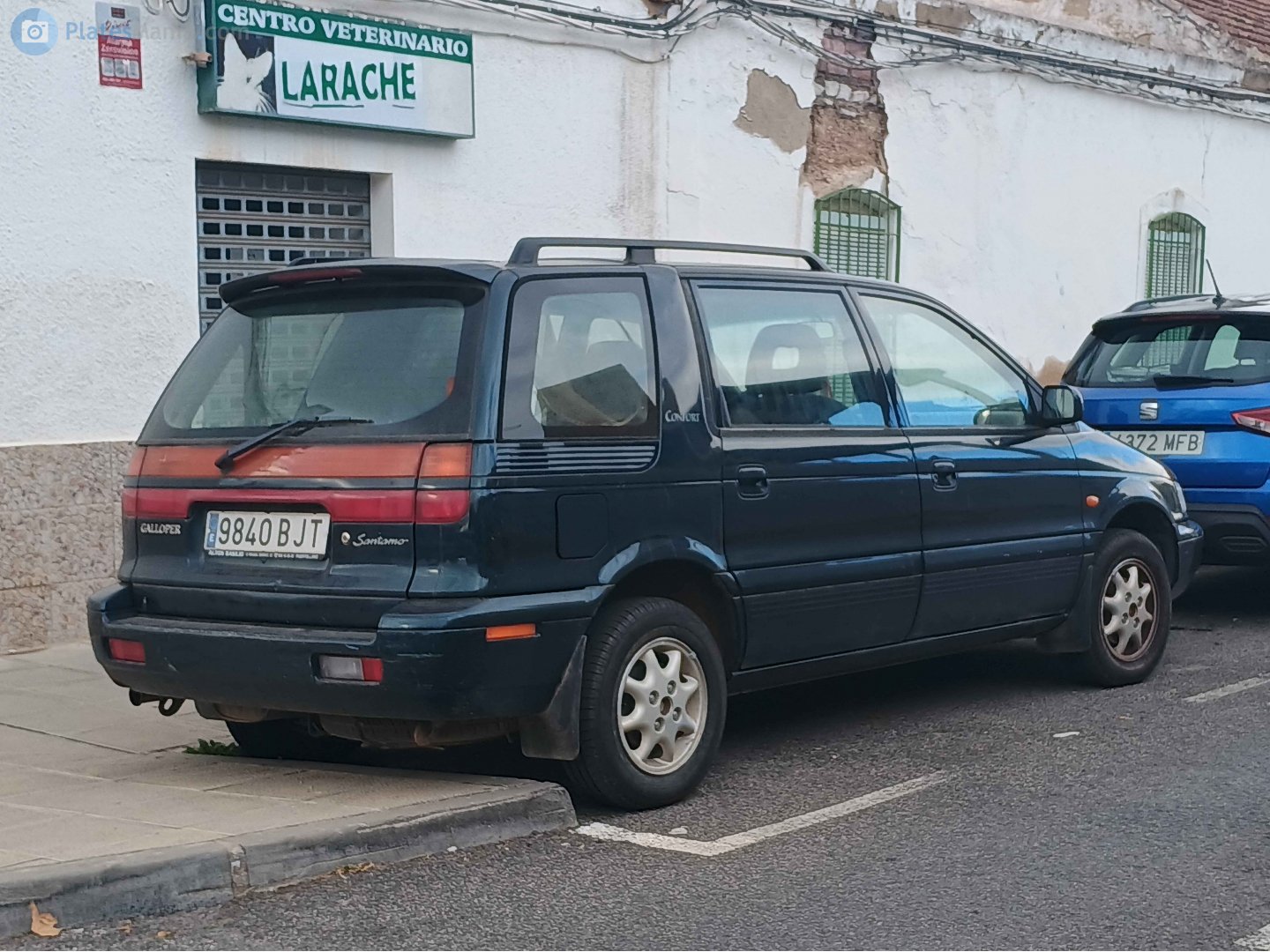 9840 BJT, Galloper Santamo 1st gen (F2; ES-market), 1996–2002