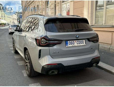 060 CD00, BMW X3