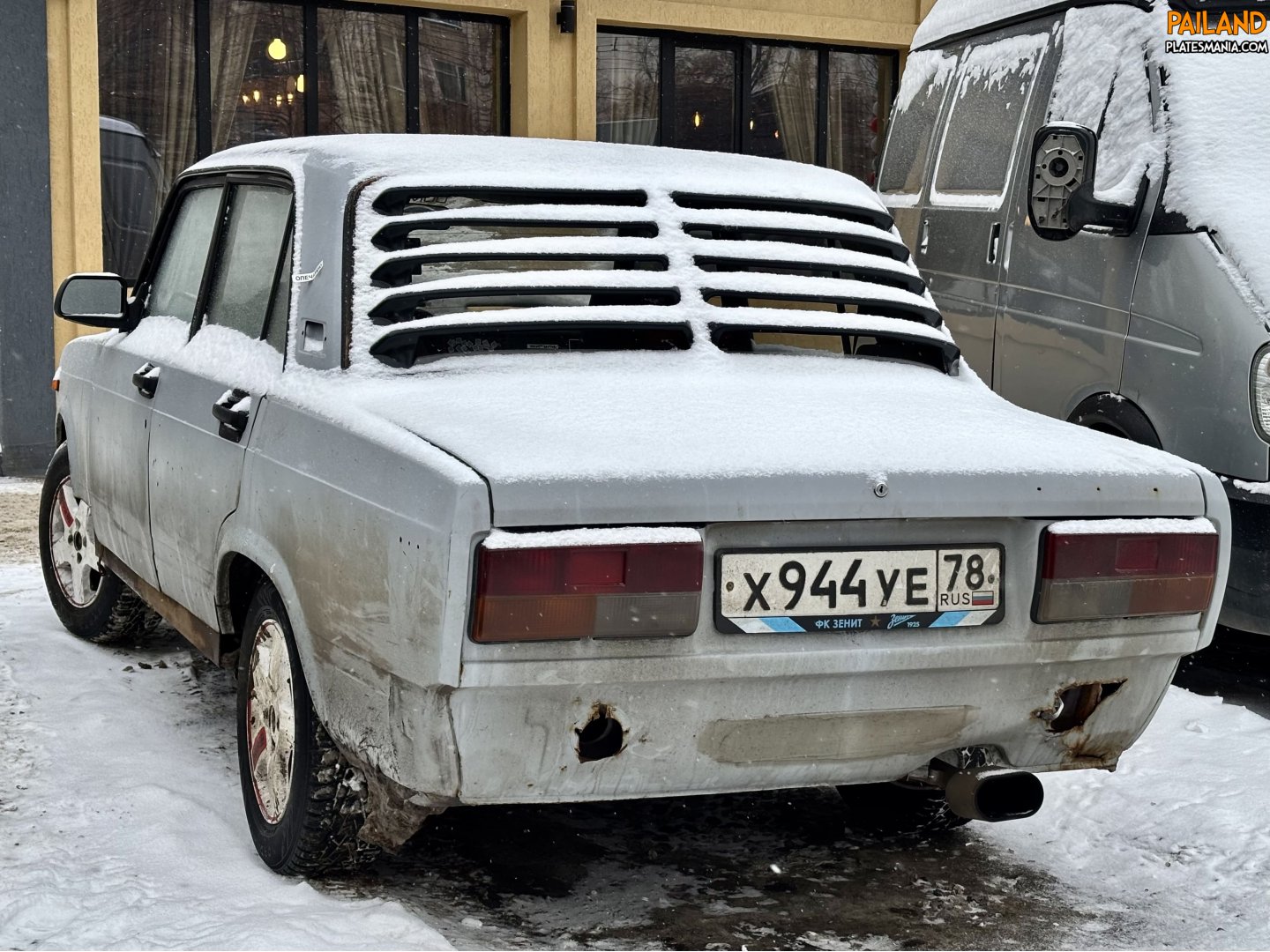 х 944 уе 78, Lada (VAZ) 2107 Жигули (Nova / Riva / Signet / 1500), 1982–2014