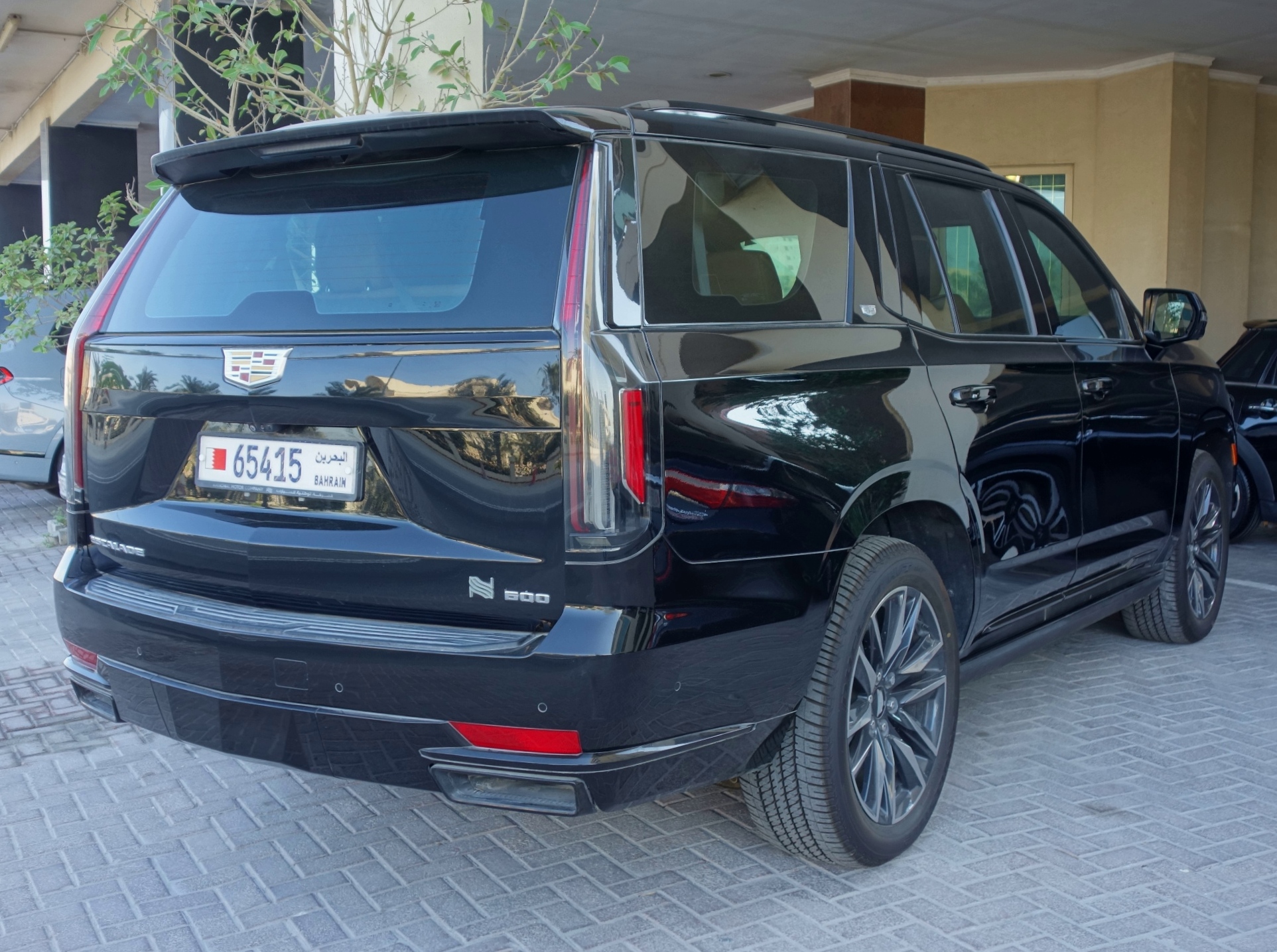 65415, Cadillac Escalade 5th gen (GMT1UL), 2020–2024