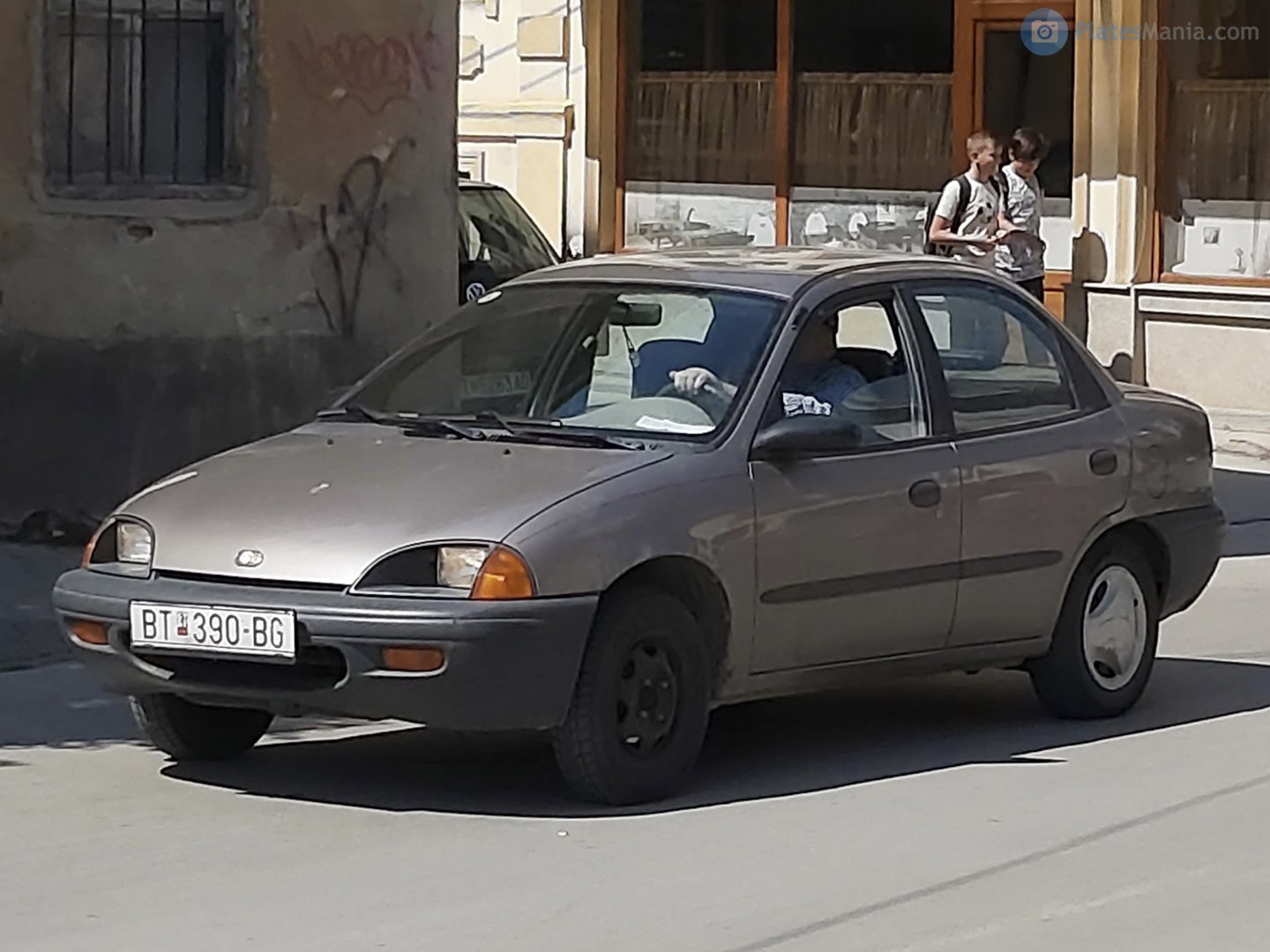 BT 390-BG, Geo Metro 2nd gen Sedan, 1995–2001