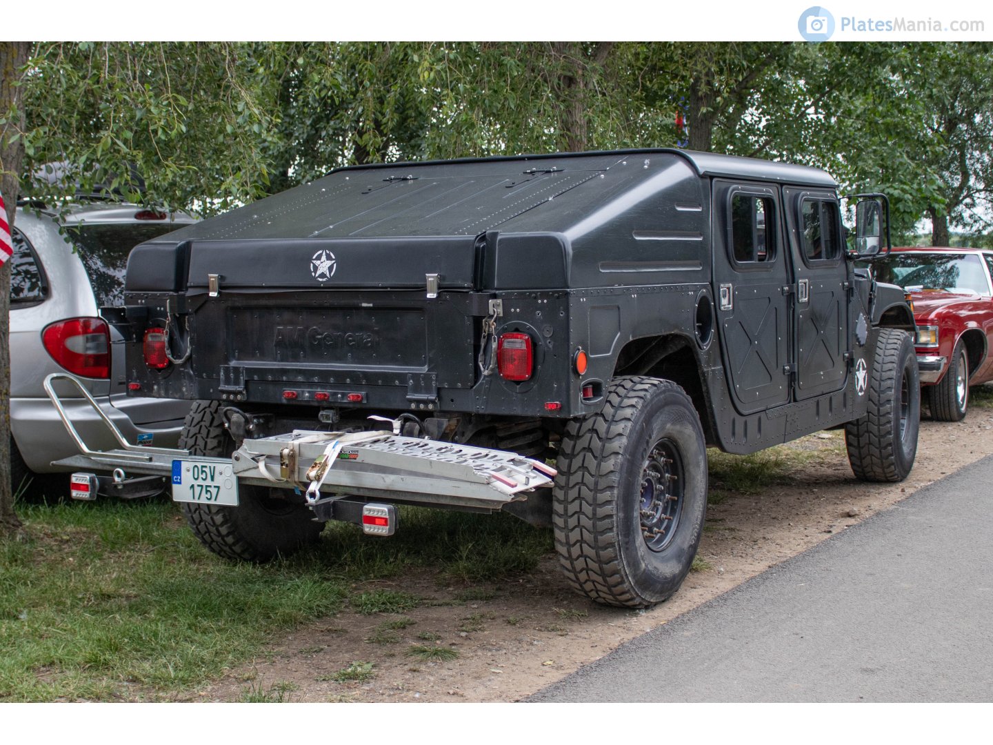 05V 1757, HUMMER H1 4-door Pickup, 1991–2005