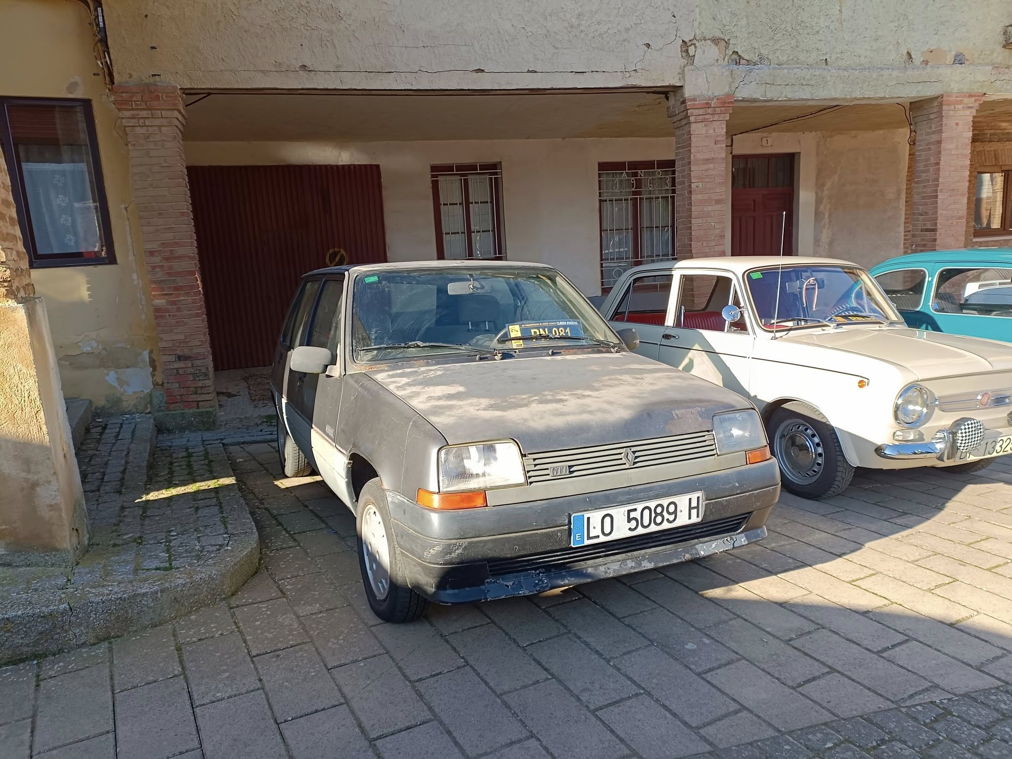 LO 5089 H, Renault 5 2nd gen Supercinq 5-door Hatch (B40), 1984–1996