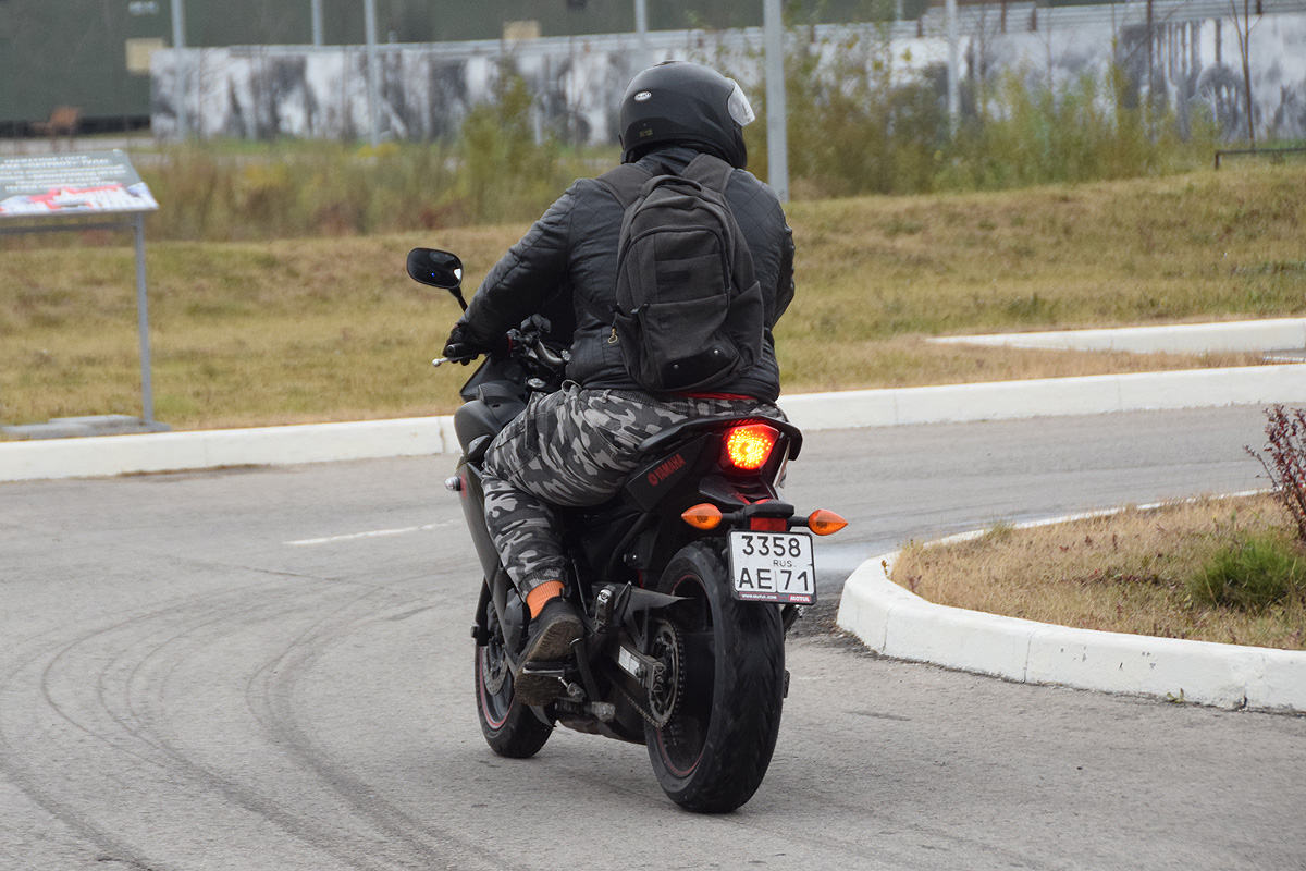 3358 ае 71, Yamaha FZ 6-R, 2010–2017