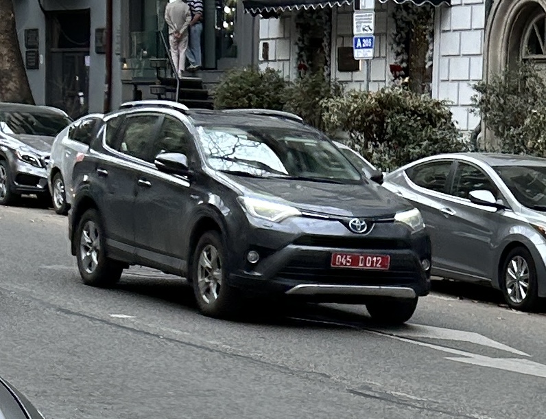 045 D 012, Toyota RAV4 4th gen (XA40), facelift, 2015–2019