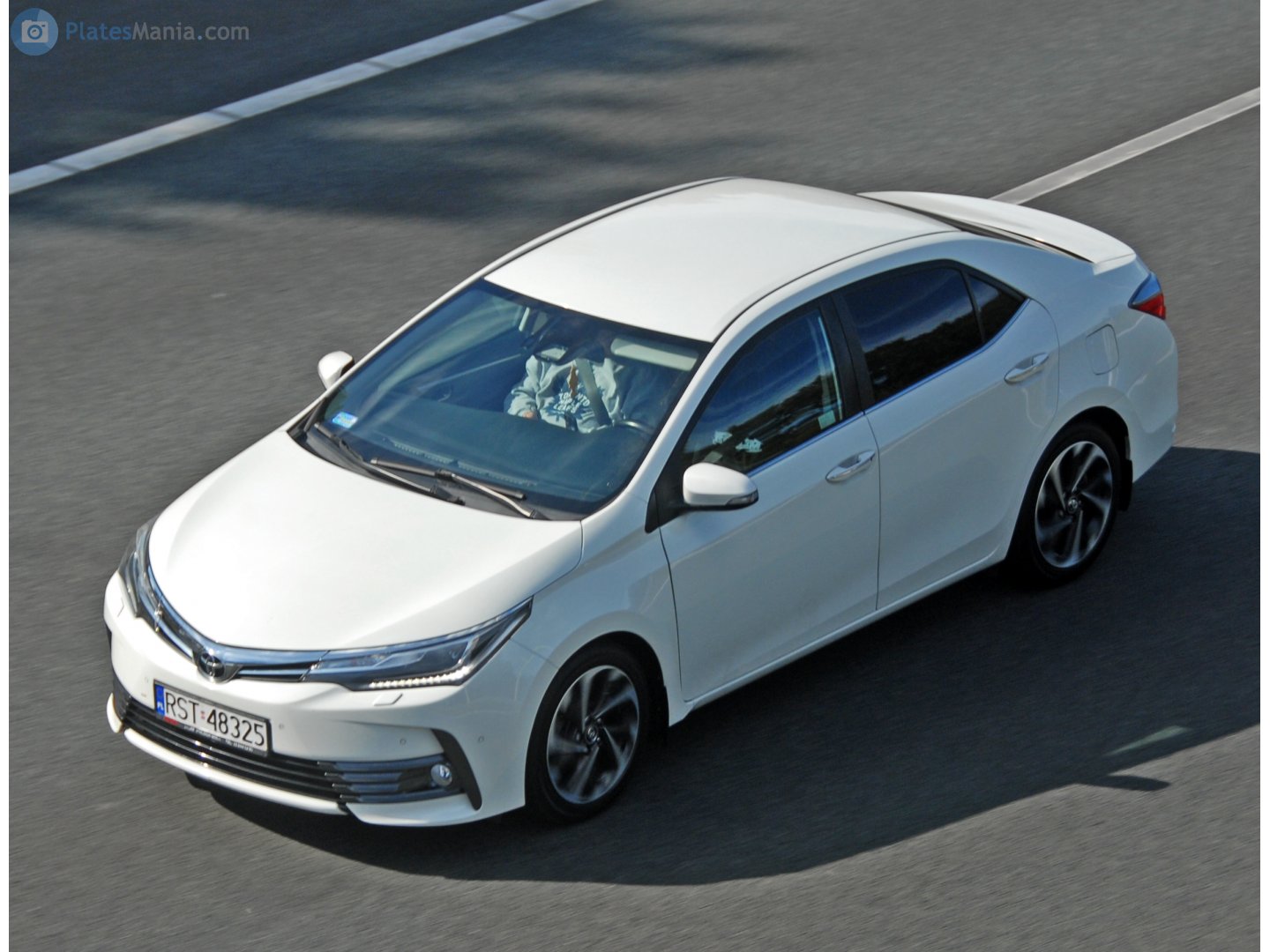 RST 48325, Toyota Corolla 11th gen (Altis/Quest) Sedan (E170/E180; Global-market), 2013–2020 (–present for ZA-market)