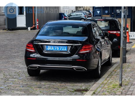 AA 76711, Mercedes-Benz E-Klasse